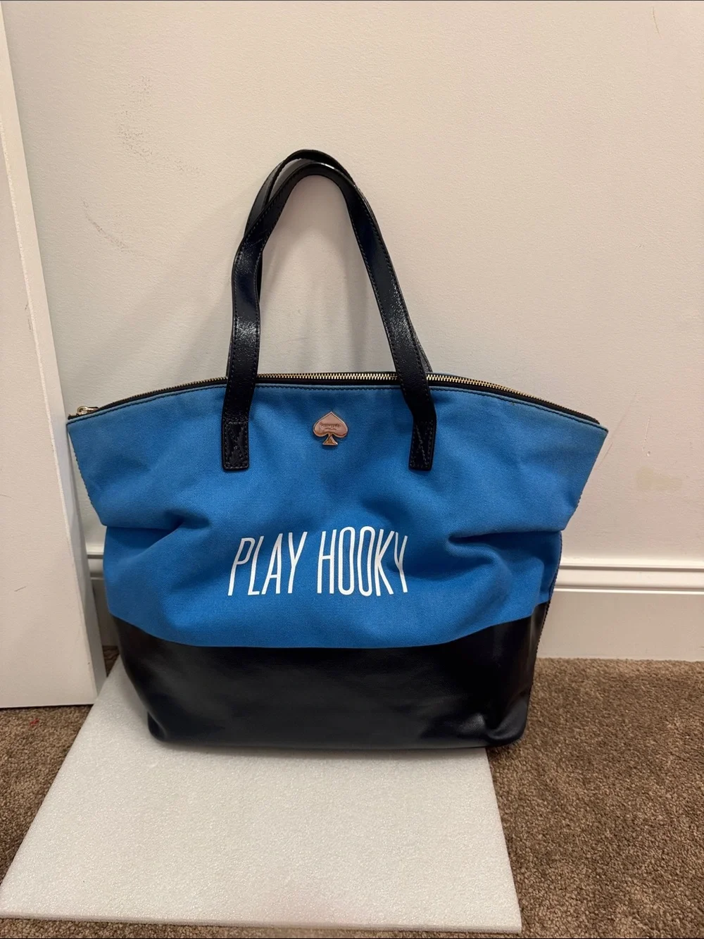 Kate spade play hooky tote bag purse